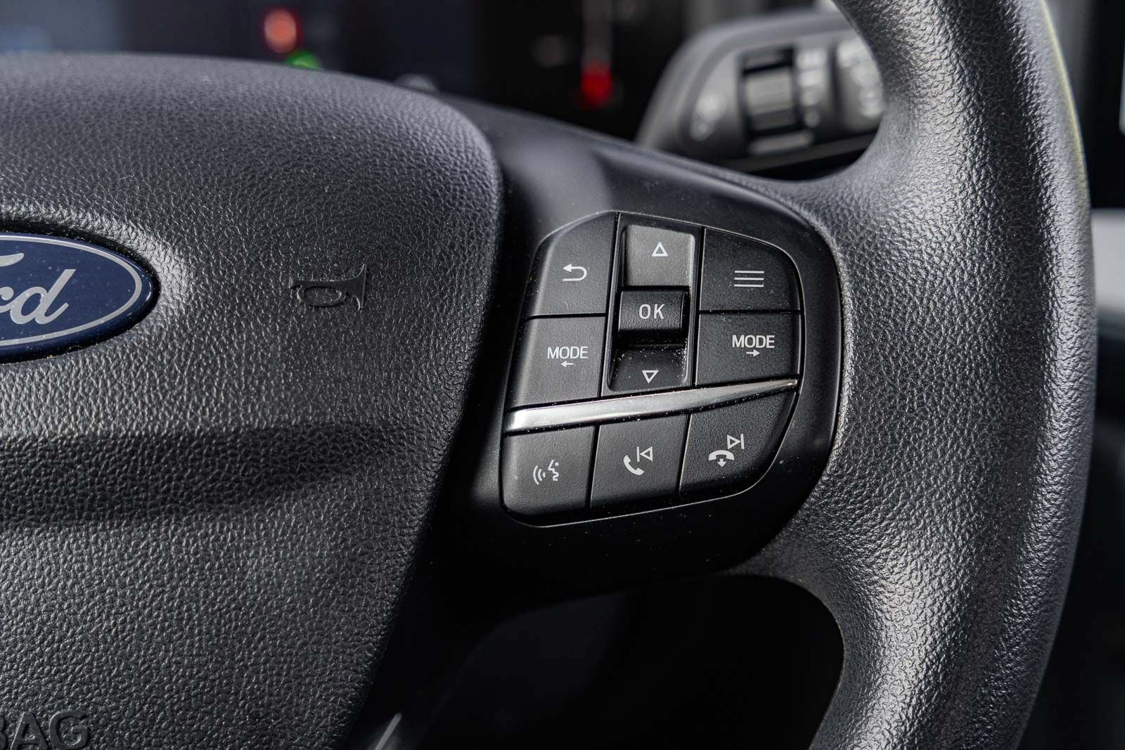 Certified 2025 Ford Maverick XLT FWD image 25