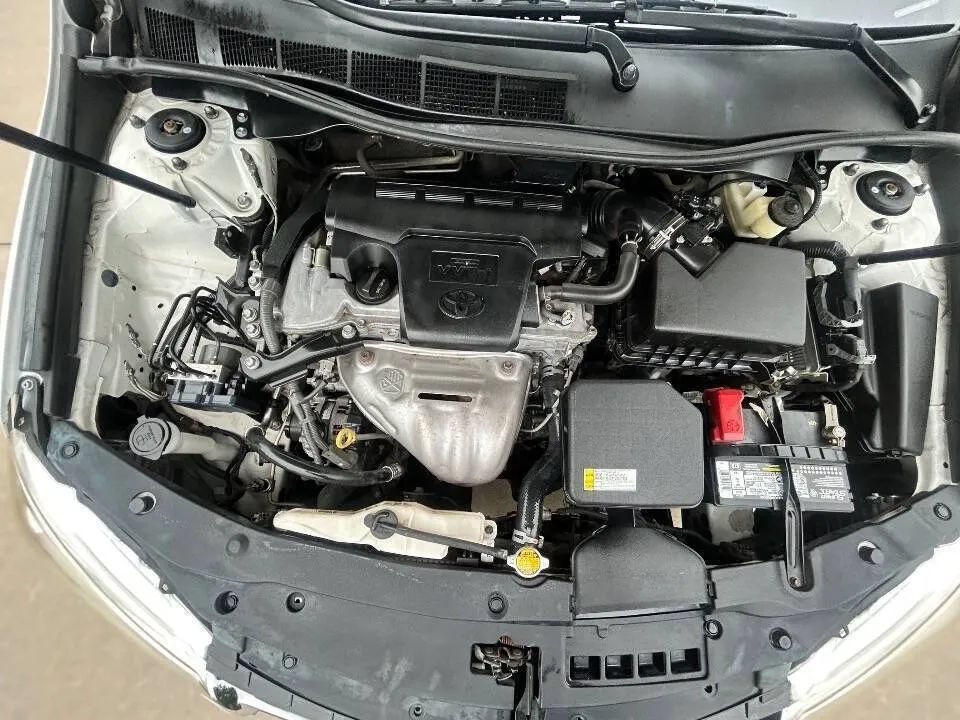 Used 2016 Toyota Camry LE FWD image 22