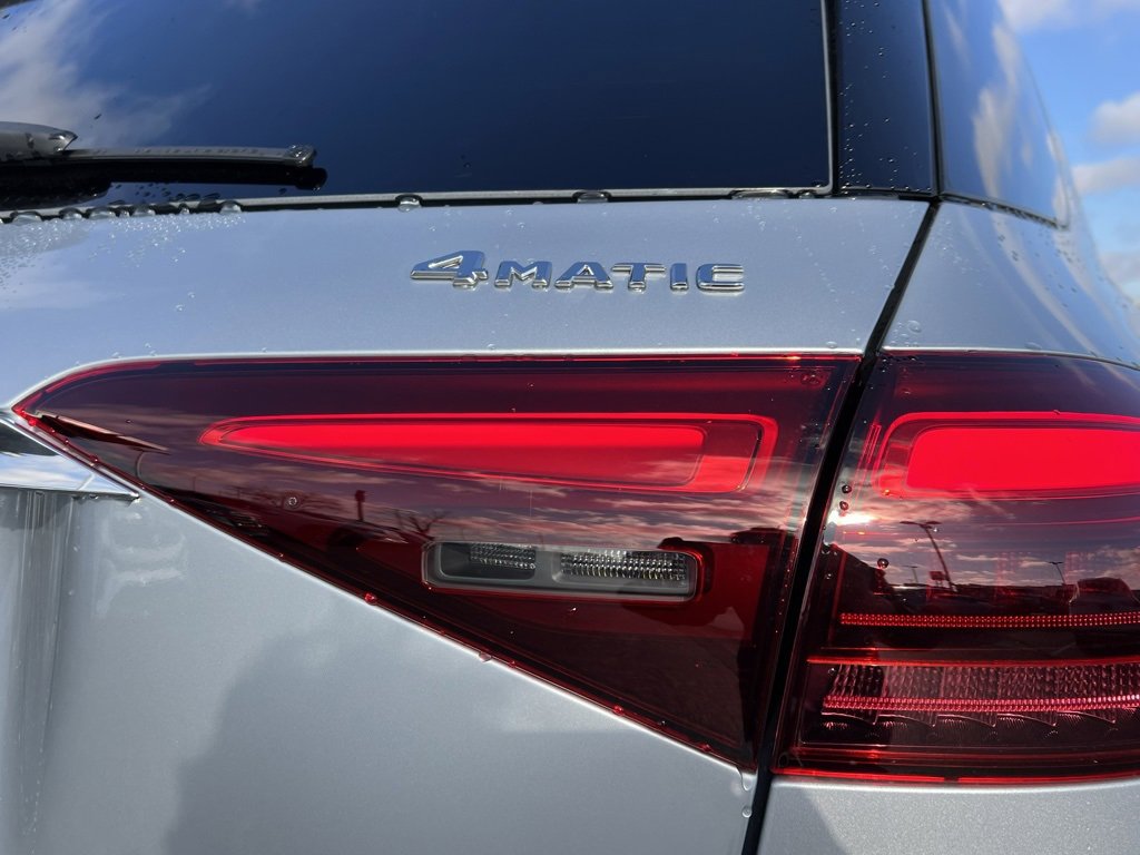 New 2025 Mercedes-Benz GLE 450e 4MATIC image 10