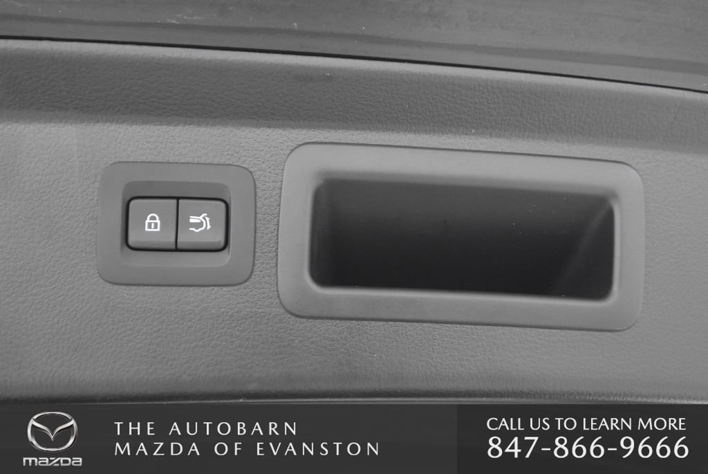 Certified 2025 MAZDA CX-50 2.5 Hybrid w/ Preferred Pkg image 33