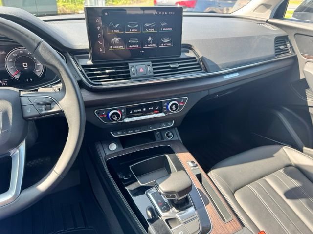 Certified 2023 Audi Q5 2.0T Premium Plus w/ Premium Plus Package AWD/4WD image 36