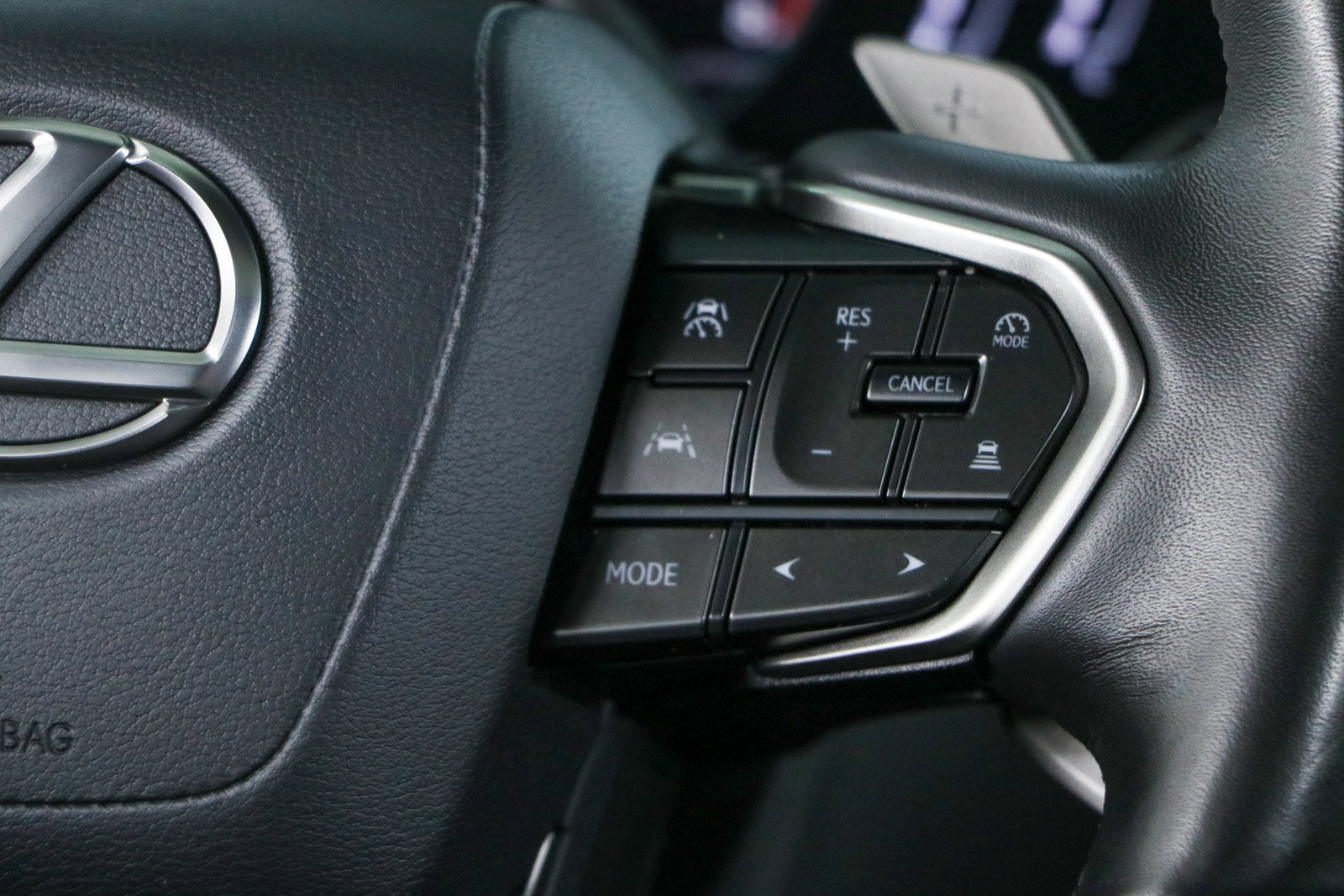 Used 2024 Lexus RX 350 Premium w/ Convenience Package FWD image 14