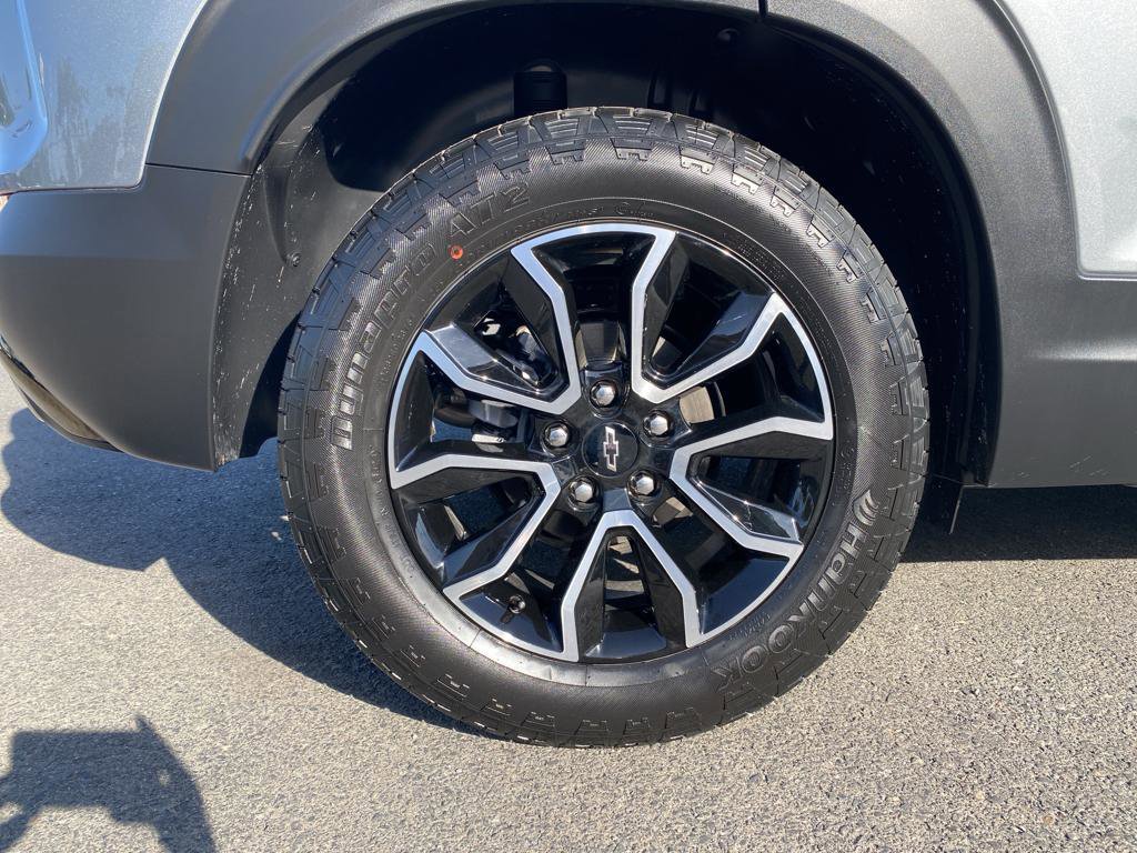 Used 2024 Chevrolet TrailBlazer ACTIV w/ Convenience Package image 6