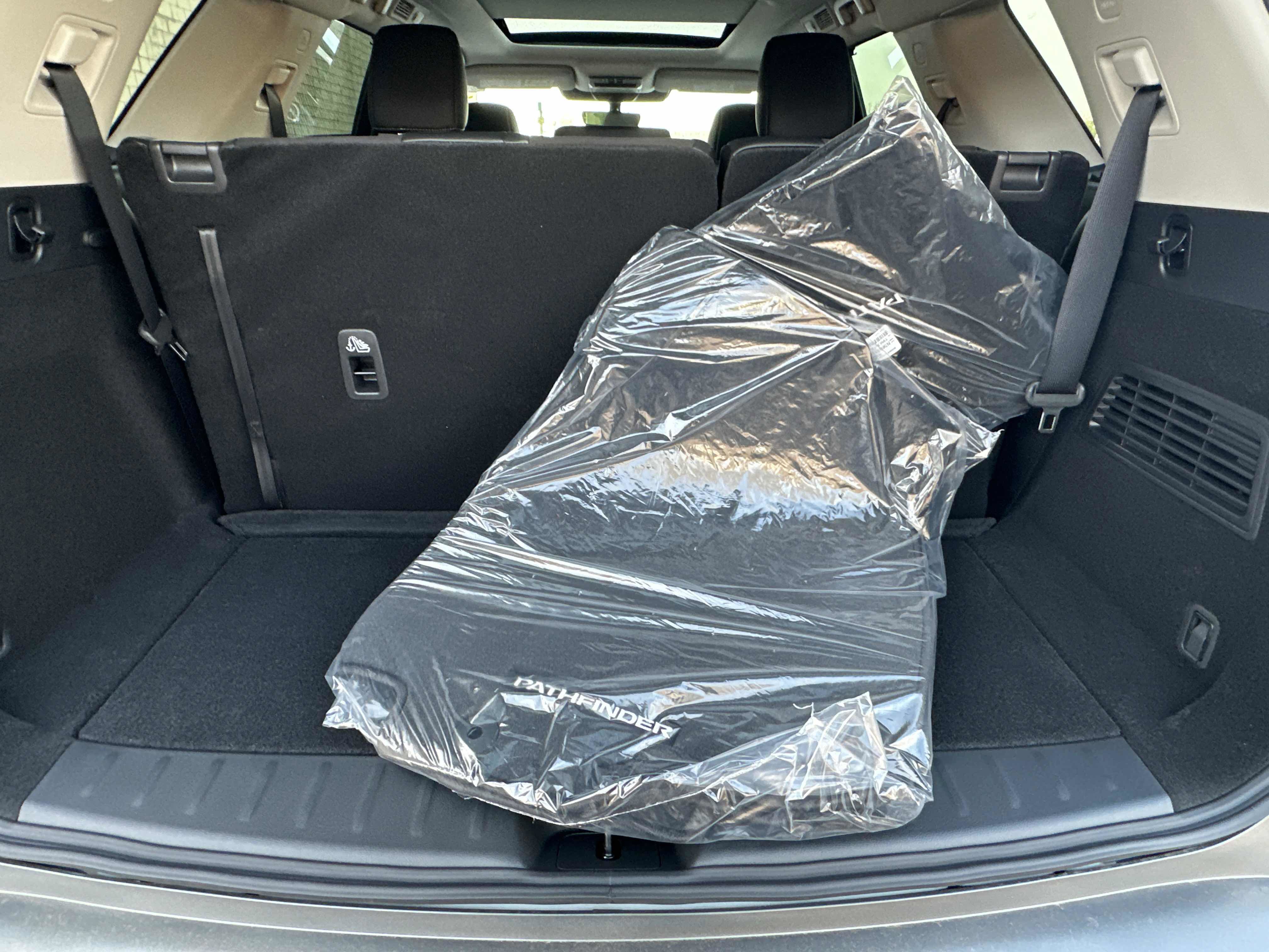 New 2026 Nissan Pathfinder Platinum AWD/4WD image 16