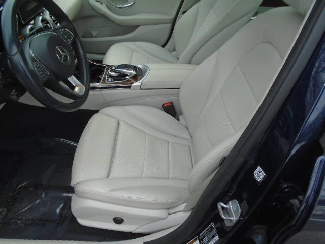 Used 2016 Mercedes-Benz C 300 4MATIC Sedan image 10