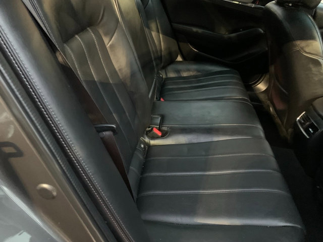 Used 2018 MAZDA MAZDA6 Touring image 17