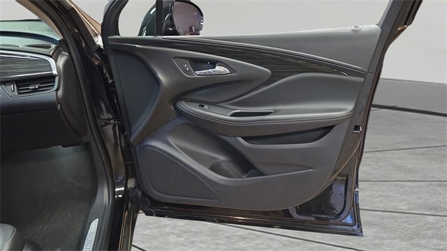 Used 2017 Buick Envision Essence image 28