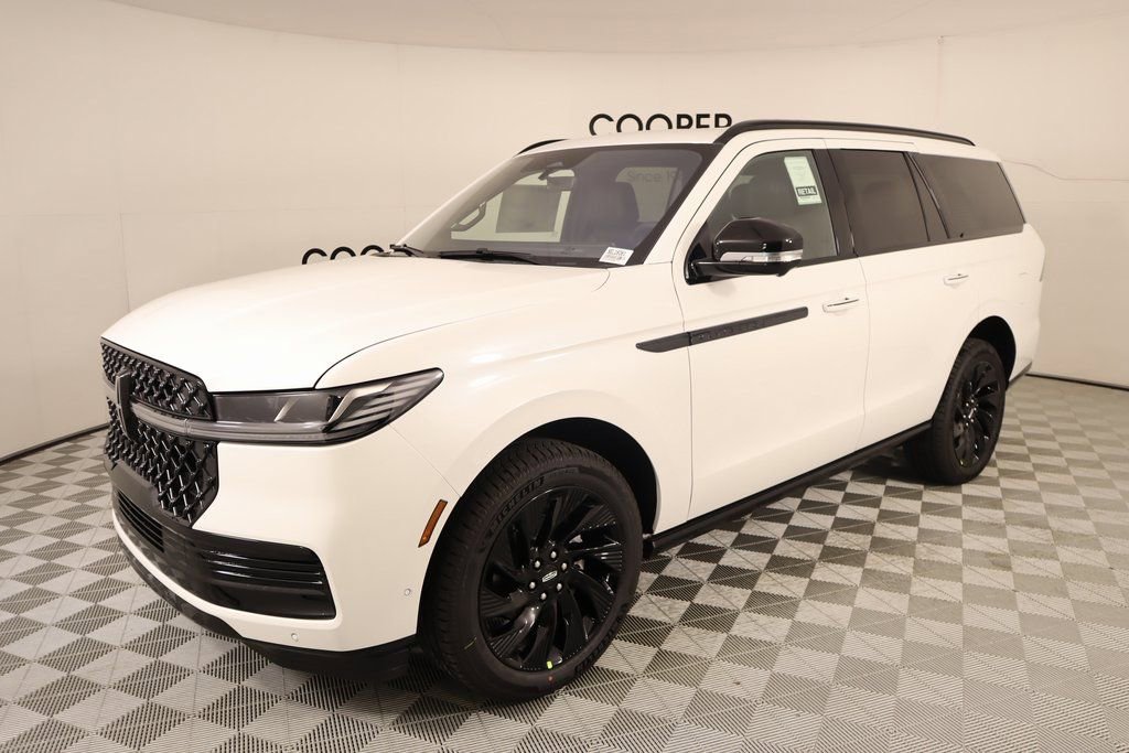 New 2025 Lincoln Navigator Reserve w/ Jet Appearance Package image 10