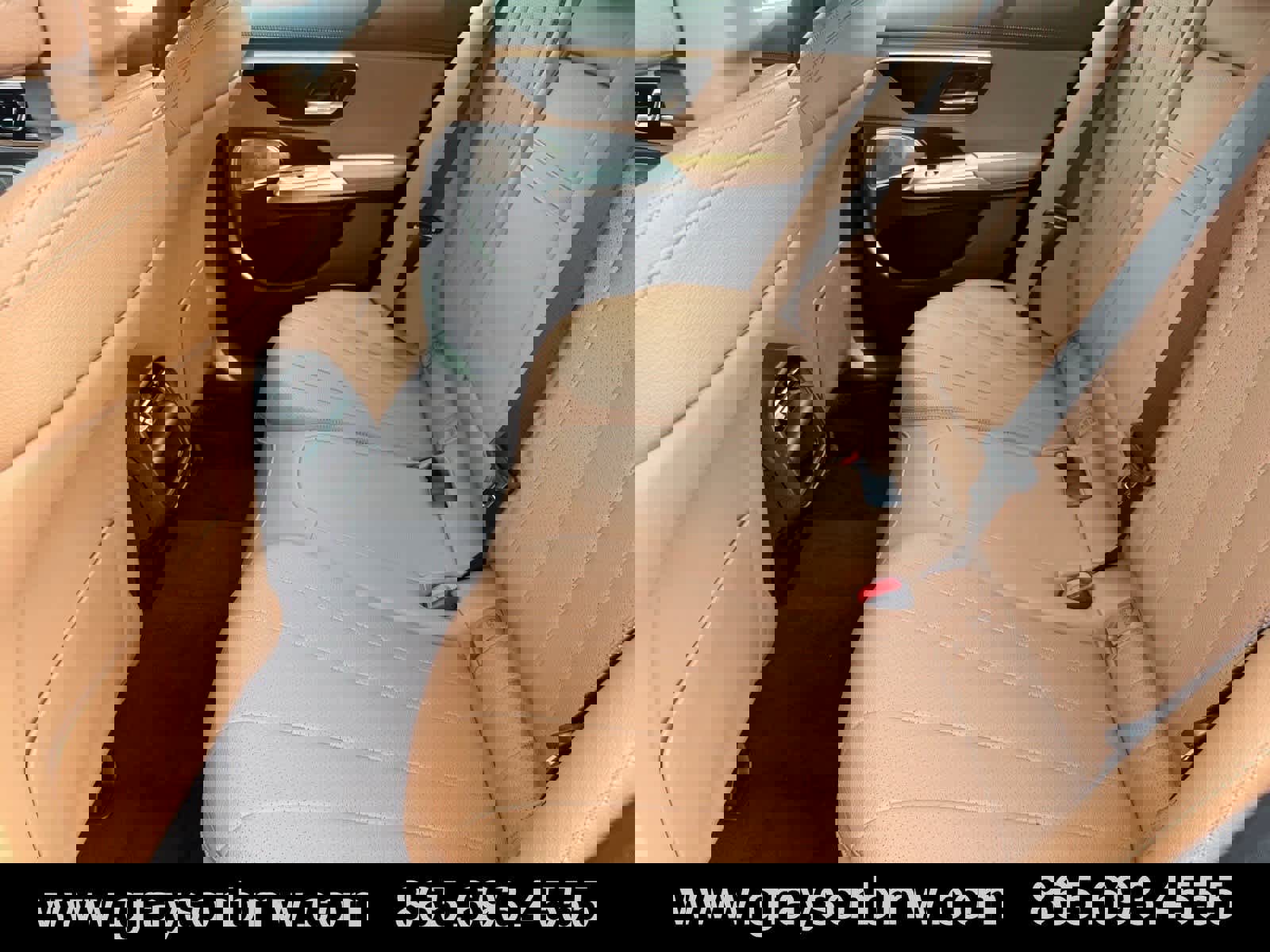 Used 2024 Mercedes-Benz E 350 4MATIC Sedan image 19