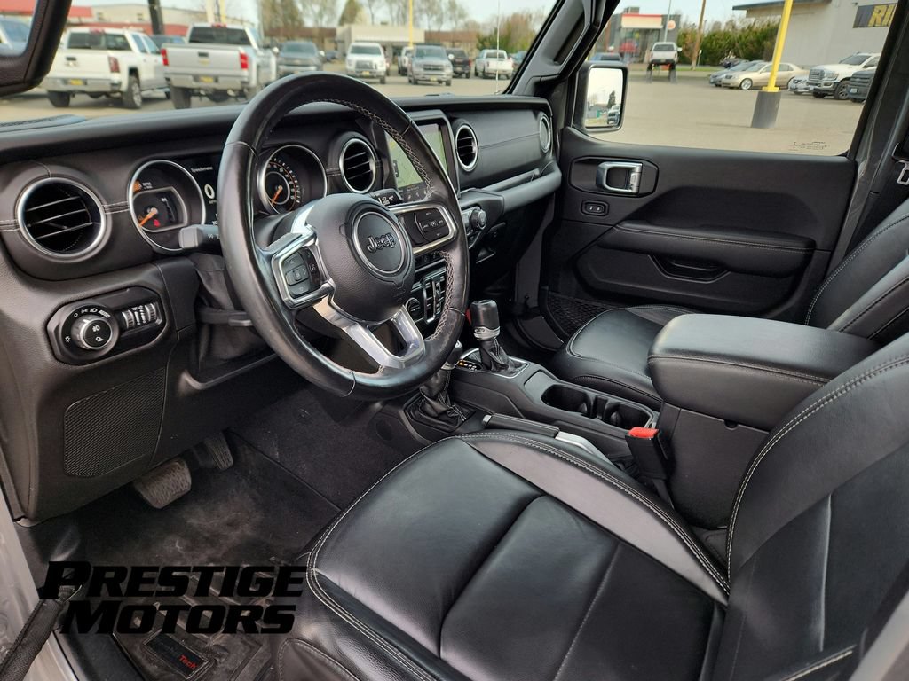 Used 2021 Jeep Gladiator Overland w/ Uconnect 4C Nav & Sound Group AWD/4WD image 18