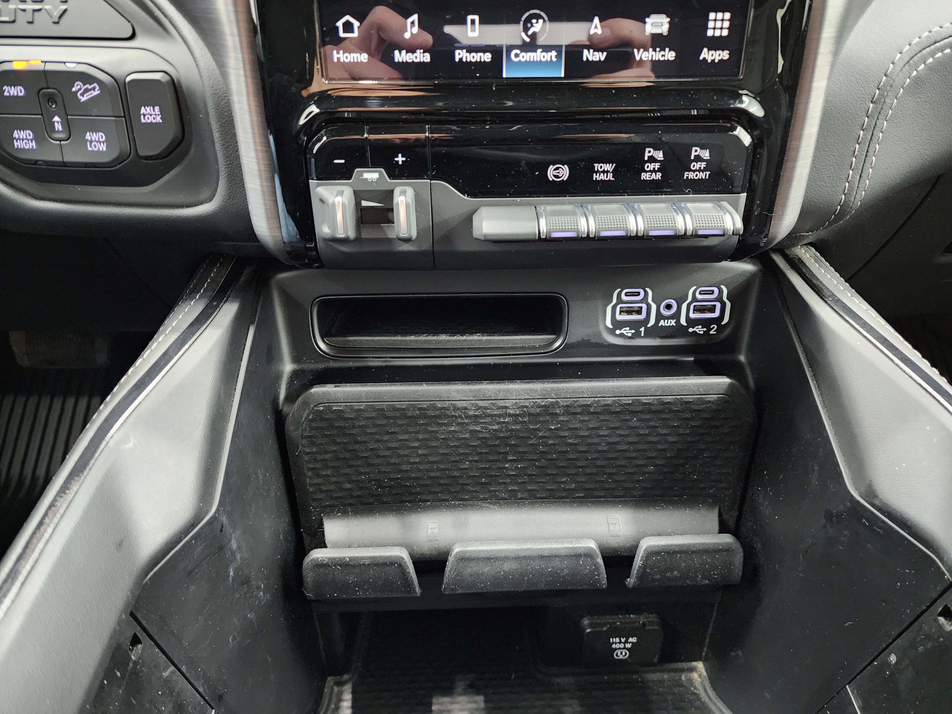 Used 2024 RAM 2500 Rebel w/ Towing Technology Group image 17