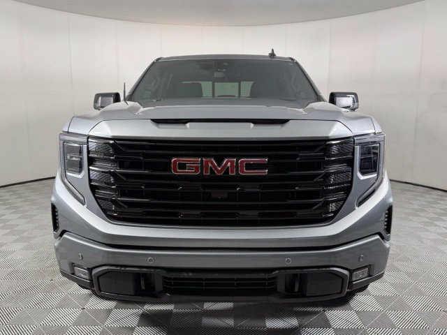 Used 2025 GMC Sierra 1500 Elevation w/ Elevation Premium Package AWD/4WD image 11