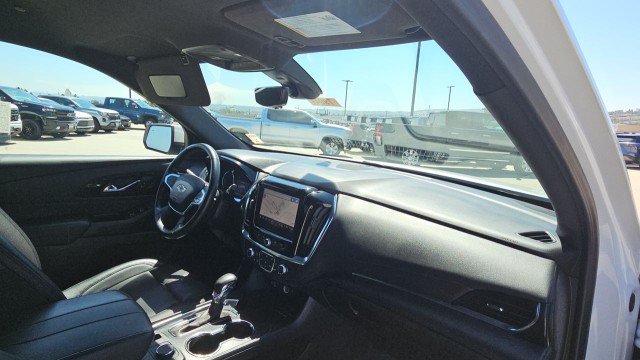 Used 2023 Chevrolet Traverse RS w/ LPO, Floor Liner Package FWD image 29