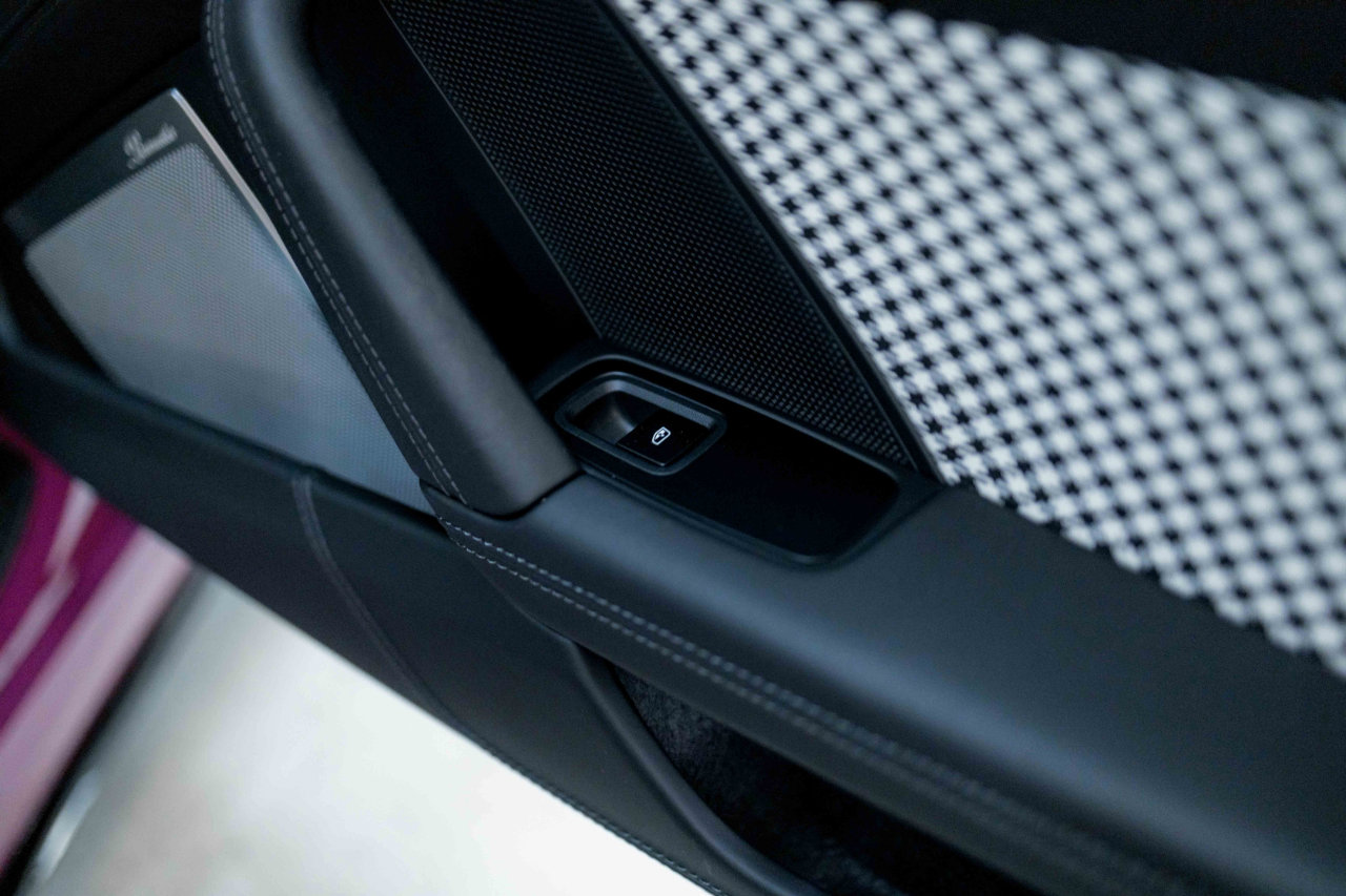 Used 2024 Porsche 911 Turbo image 45