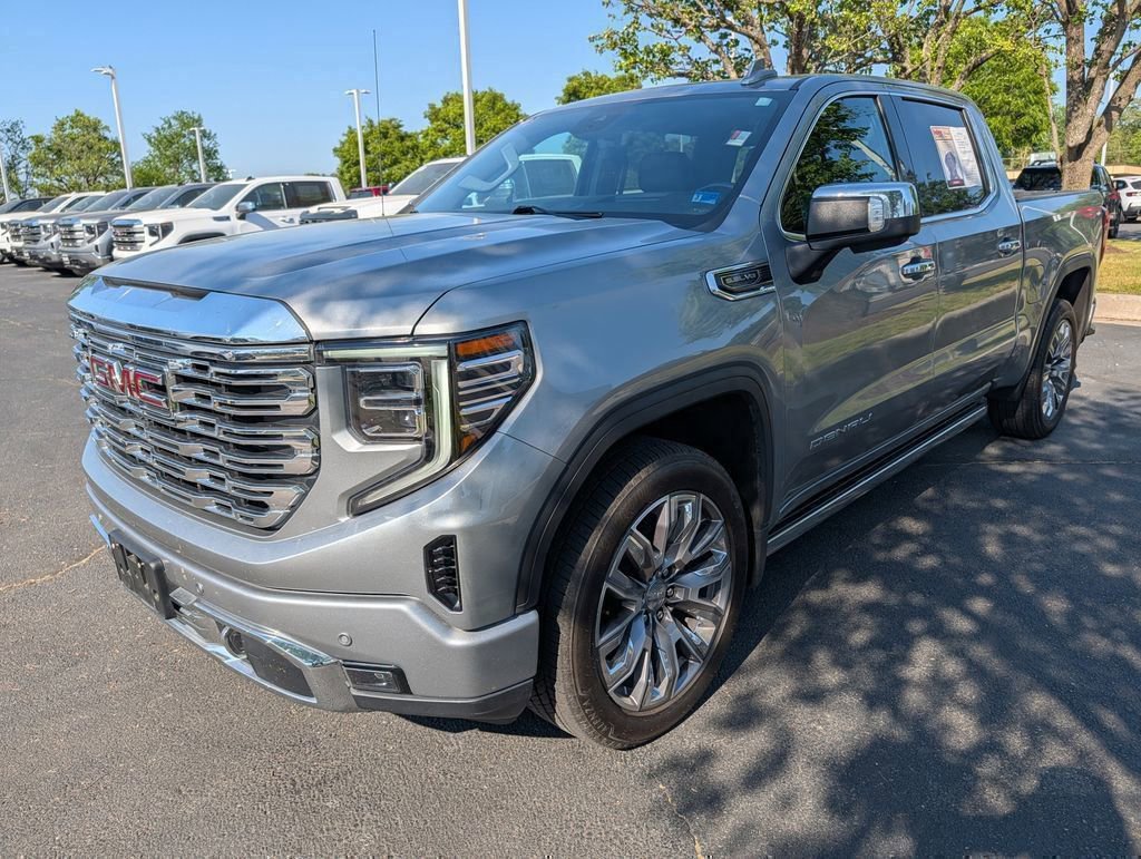 Used 2024 GMC Sierra 1500 Denali w/ Denali Reserve Package AWD/4WD image 4