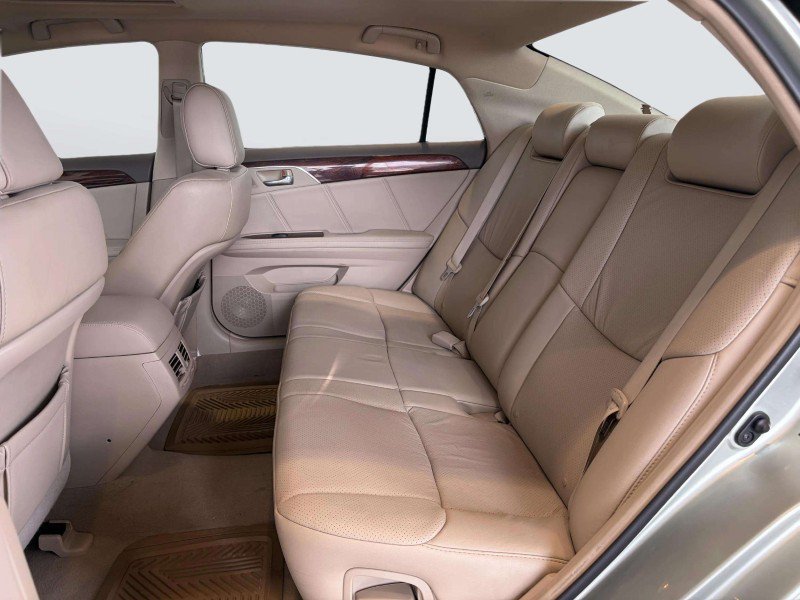 Used 2009 Toyota Avalon Limited FWD image 26