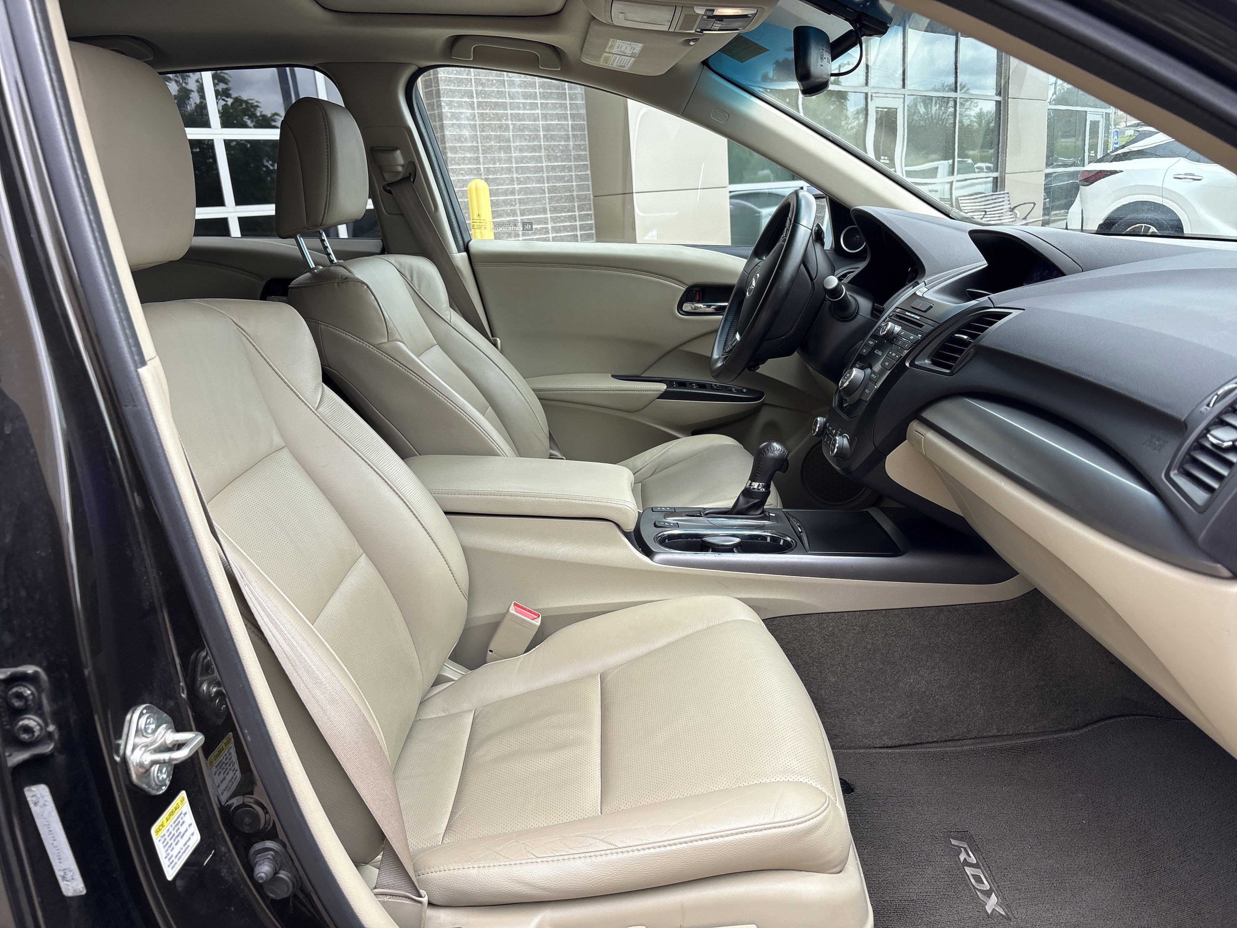 Used 2015 Acura RDX AWD image 32