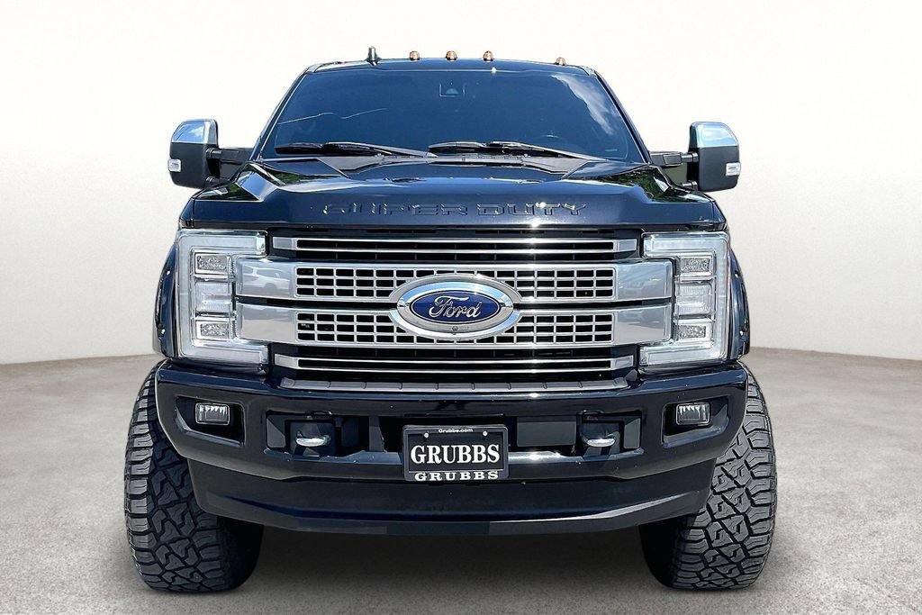 Used 2019 Ford F350 Platinum w/ Platinum Ultimate Package AWD/4WD image 4