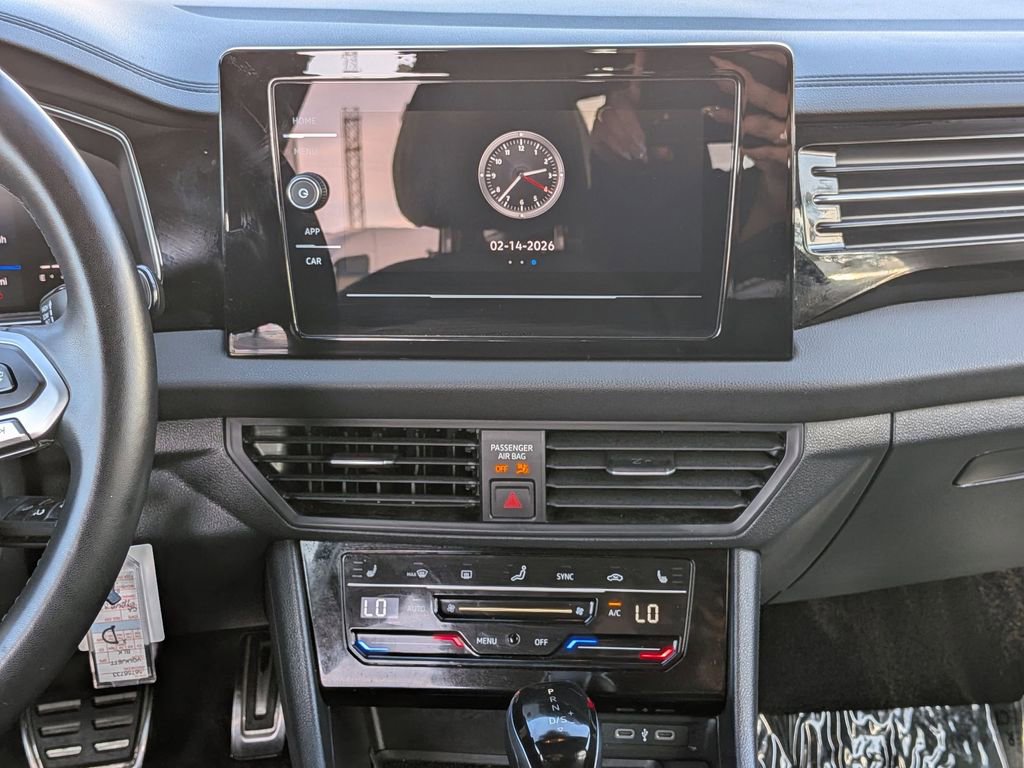 Used 2025 Volkswagen Jetta Sport image 19