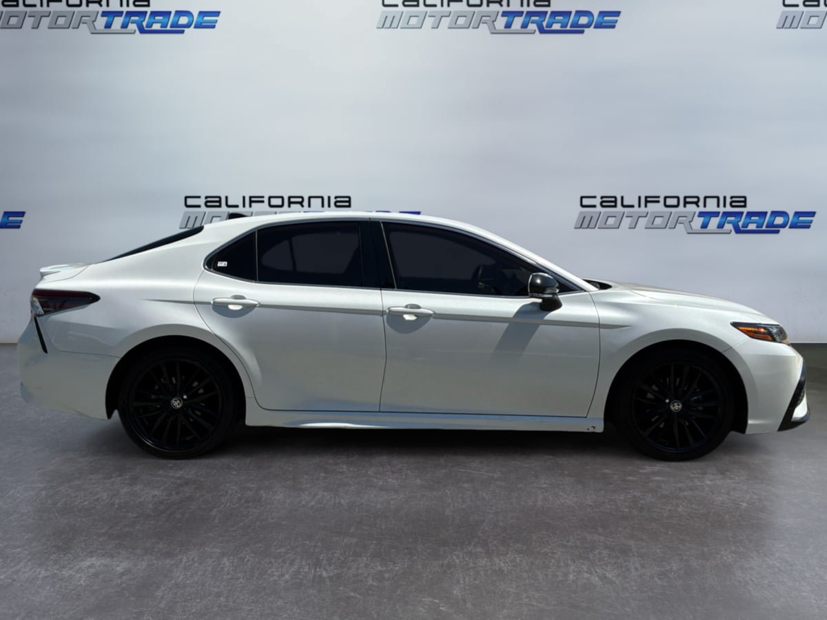 Used 2024 Toyota Camry XSE w/ Driver Assist Package FWD image 4