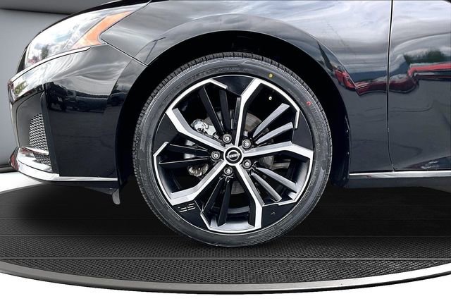 Certified 2024 Nissan Altima 2.5 SR FWD image 31