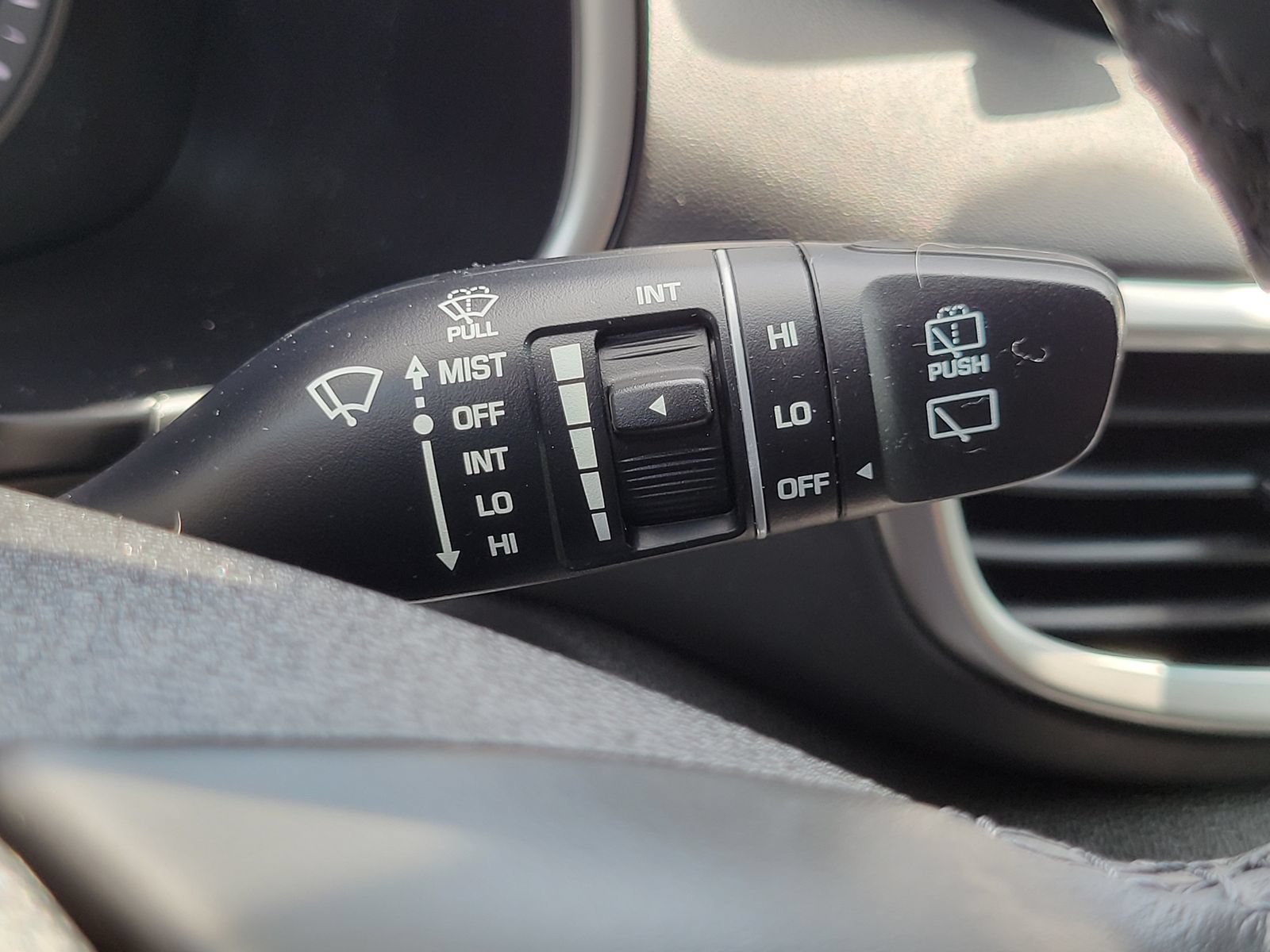 Used 2021 Hyundai Tucson Limited AWD/4WD image 18