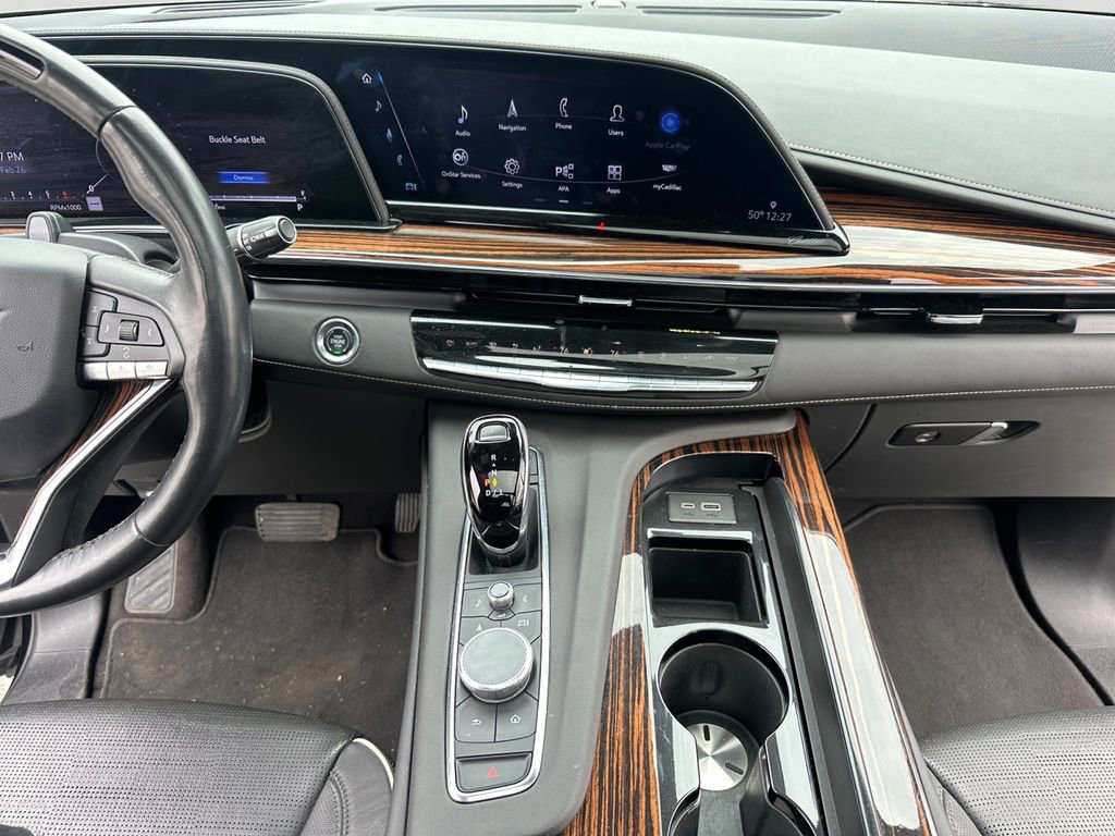 Used 2023 Cadillac Escalade ESV Premium Luxury image 14