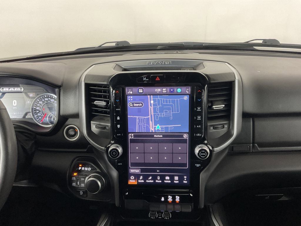Used 2025 RAM 1500 Big Horn AWD/4WD image 13