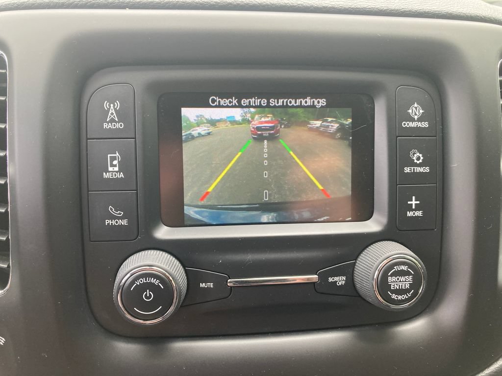 Used 2018 Jeep Compass Latitude AWD/4WD image 25