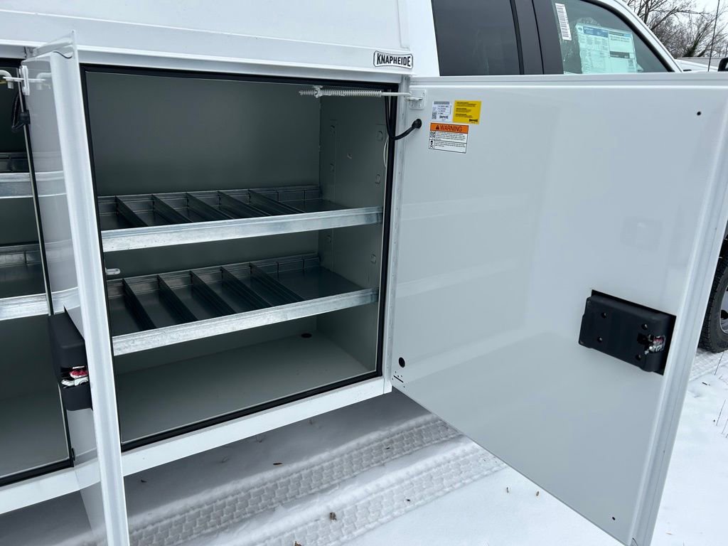 New 2026 Ford F550 4x4 Supercab Super Duty image 8