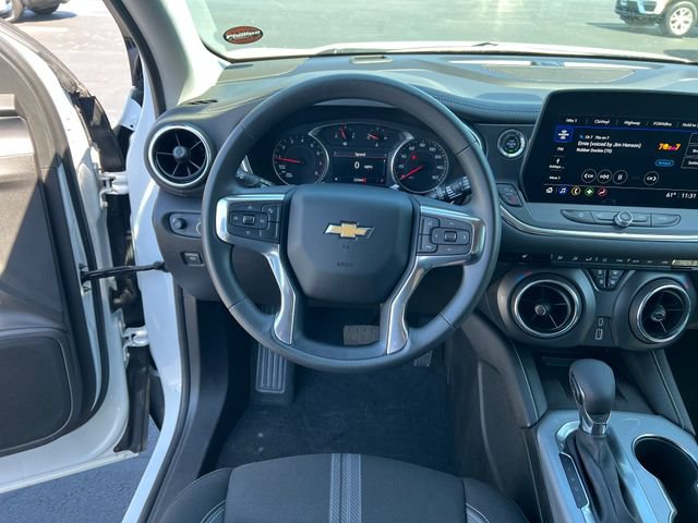 Certified 2024 Chevrolet Blazer LT w/ Convenience Package FWD image 13