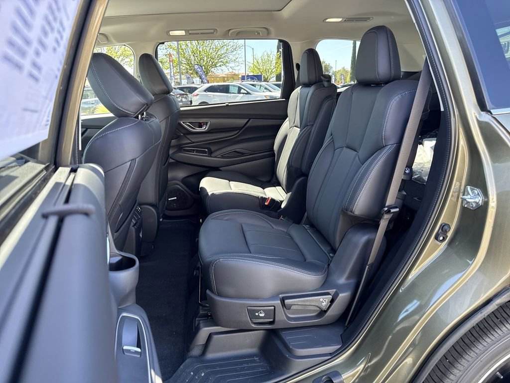 New 2026 Subaru Ascent Limited image 25