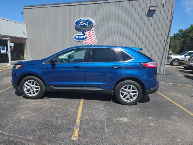 Used 2023 Ford Edge SEL w/ Convenience Package AWD/4WD image 9