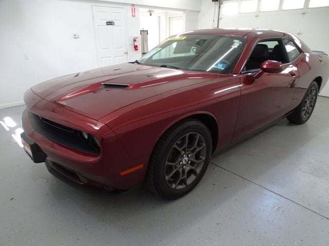 Used 2018 Dodge Challenger GT w/ Blacktop Package AWD/4WD image 18