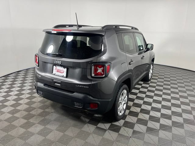 Used 2020 Jeep Renegade Limited AWD/4WD image 7