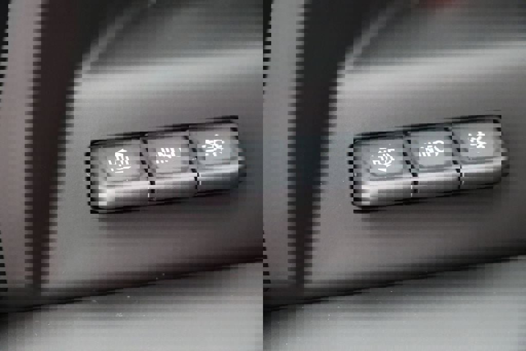 Used 2024 GMC Sierra 2500 Denali w/ Denali Reserve Package image 35