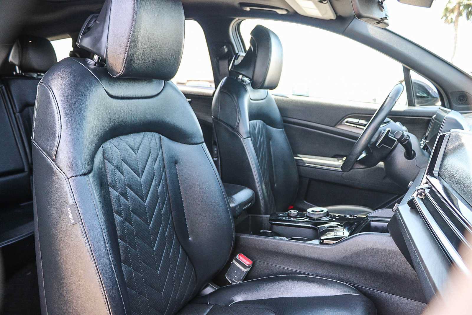 Used 2023 Kia Sportage X-Line AWD/4WD image 16