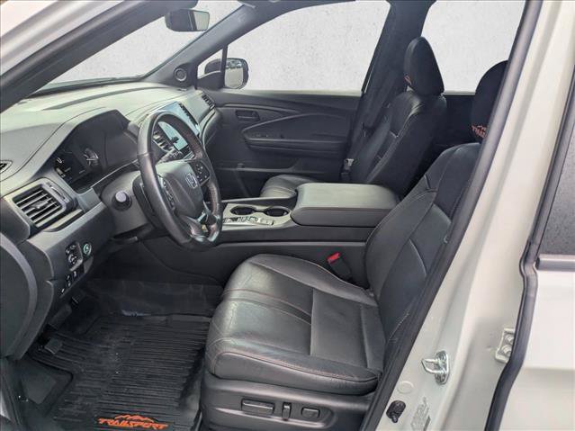 Certified 2025 Honda Passport TrailSport image 15