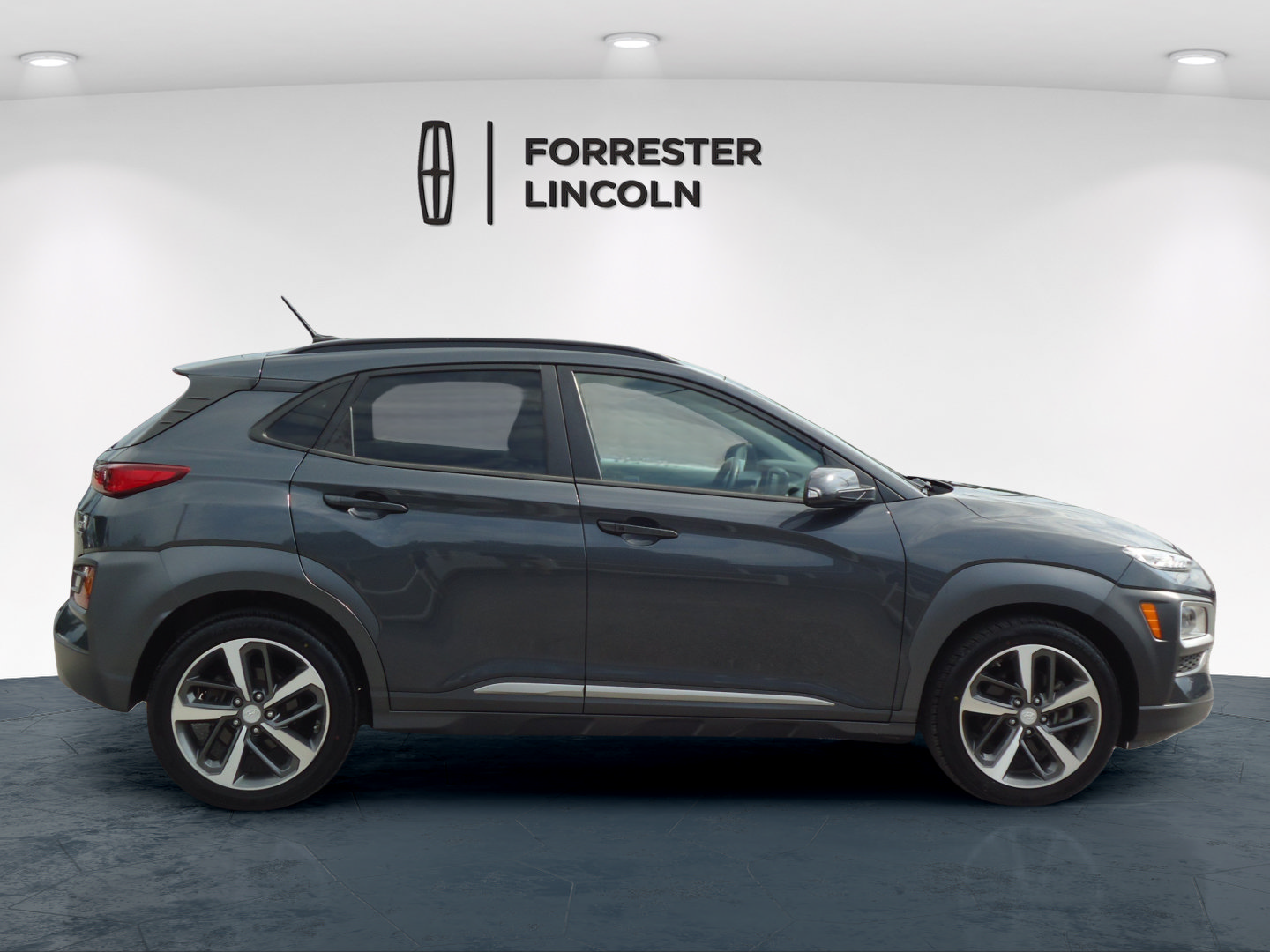 Used 2018 Hyundai Kona Limited AWD/4WD image 2