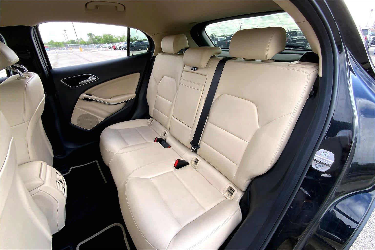 Used 2020 Mercedes-Benz GLA 250 image 20