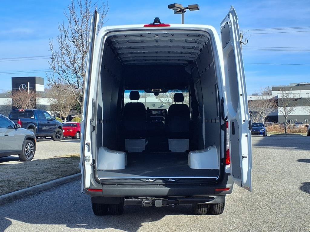 New 2025 Mercedes-Benz Sprinter 3500 image 6
