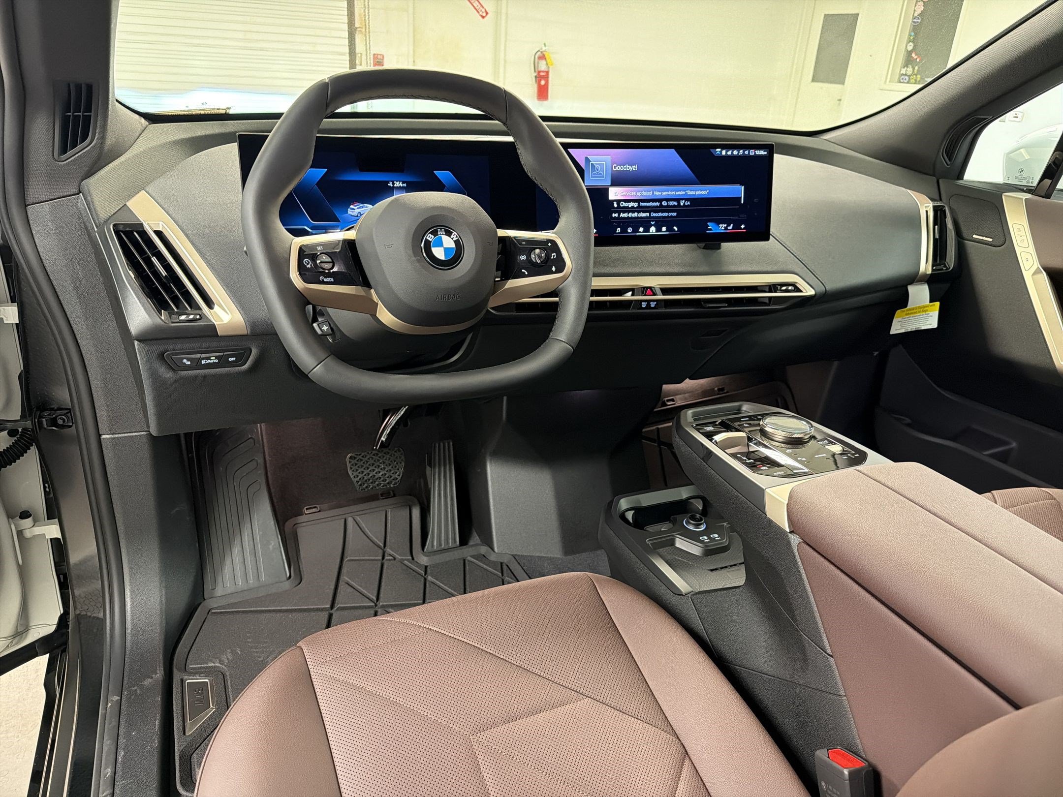 New 2026 BMW iX xDrive60 AWD/4WD image 28