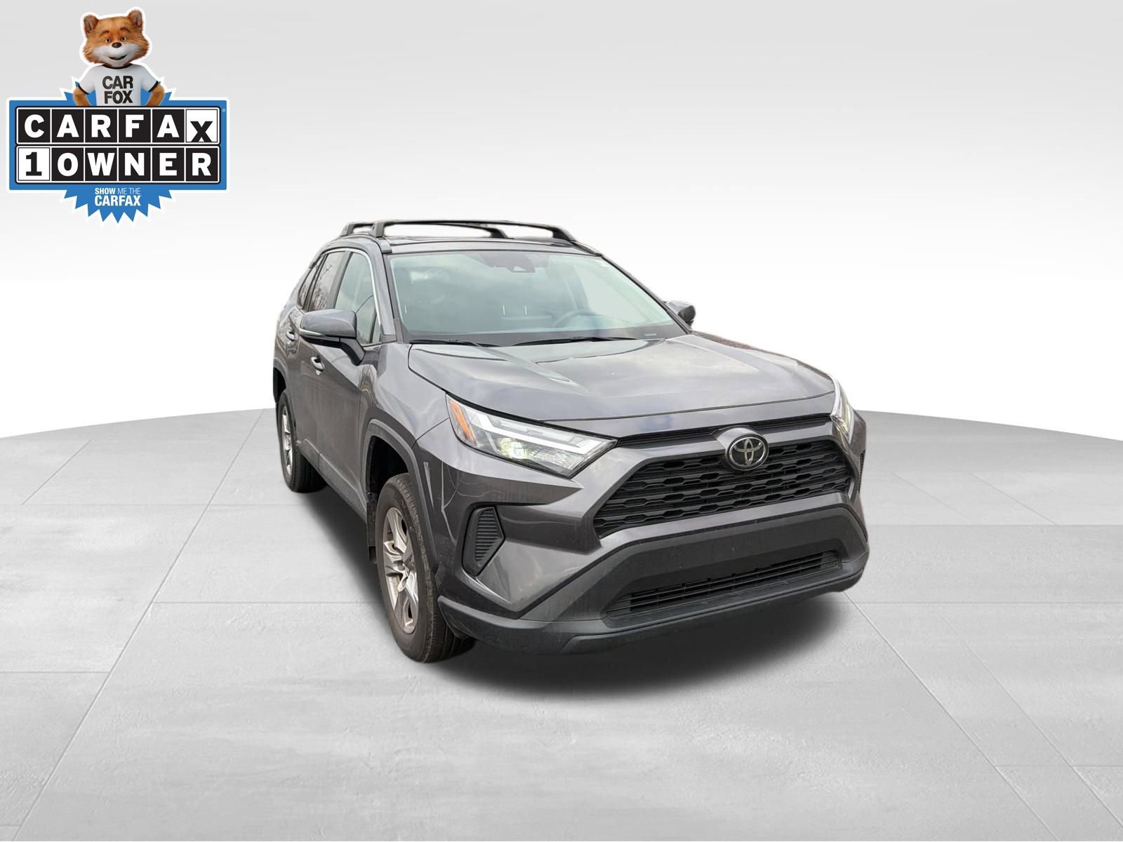 Used 2023 Toyota RAV4 XLE image 3