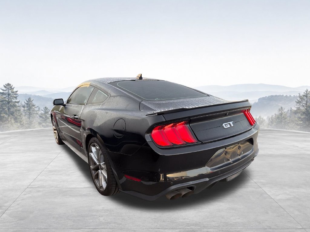 Used 2022 Ford Mustang GT Premium w/ Equipment Group 401A RWD image 5
