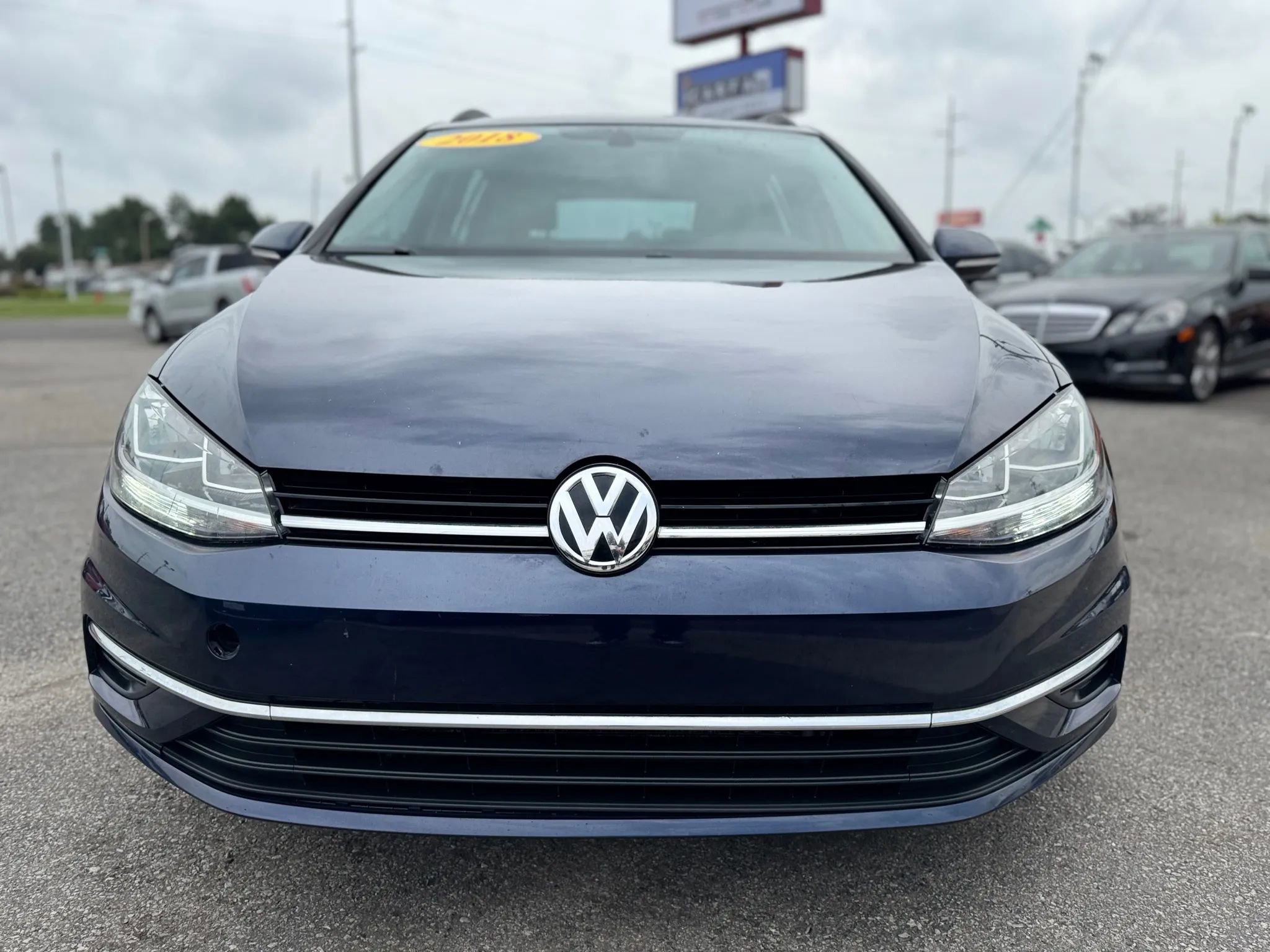 Used 2018 Volkswagen Golf S FWD image 9