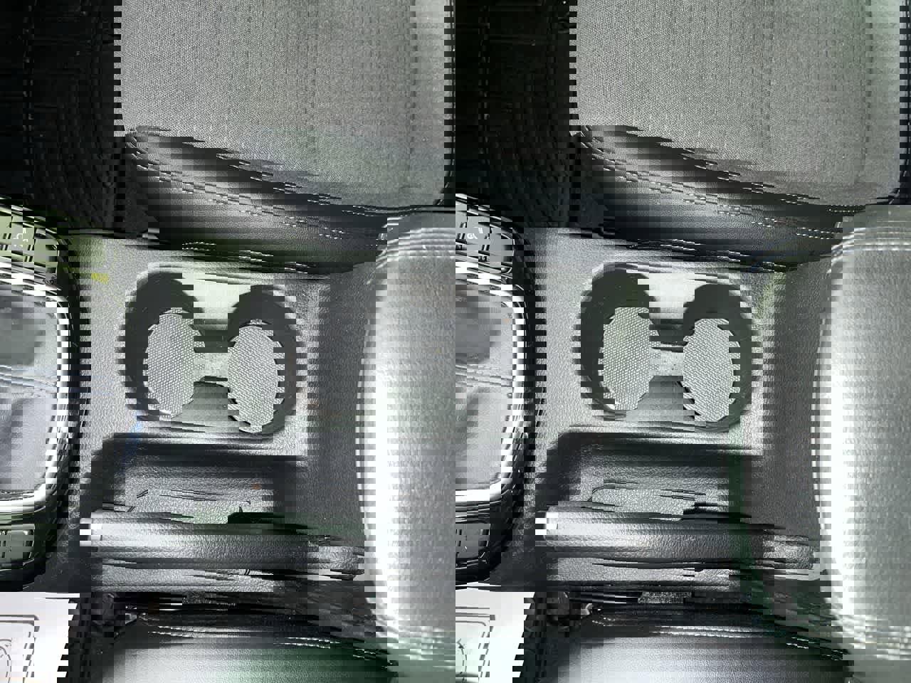 Used 2023 Kia Seltos S w/ Navigation Package image 22