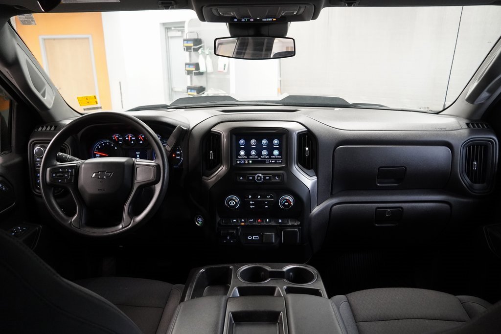 Used 2024 Chevrolet Silverado 1500 Custom Trail Boss w/ LPO, Dark Essentials Package image 18