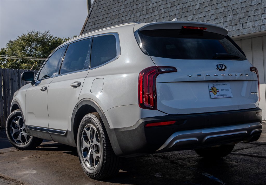 Used 2020 Kia Telluride EX image 3
