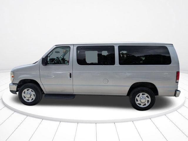 Used 2014 Ford E-350 and Econoline 350 XLT RWD image 7