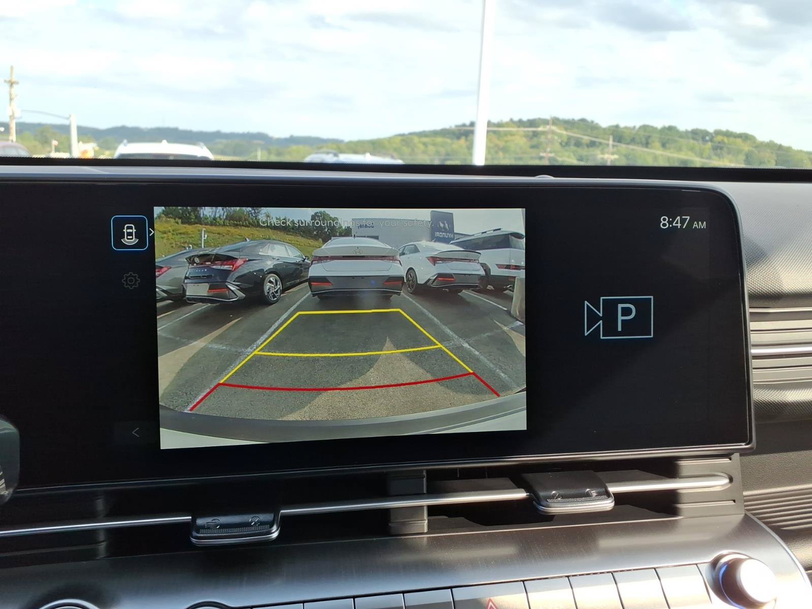 New 2027 Hyundai Kona SE AWD/4WD image 9